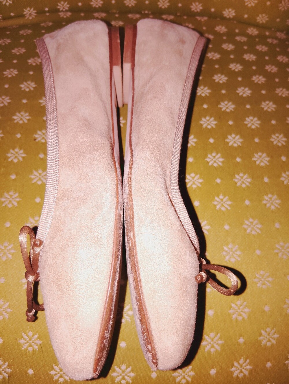 Ann Mashburn Beige Suede Ballet Flats 38 - Picture 4 of 6